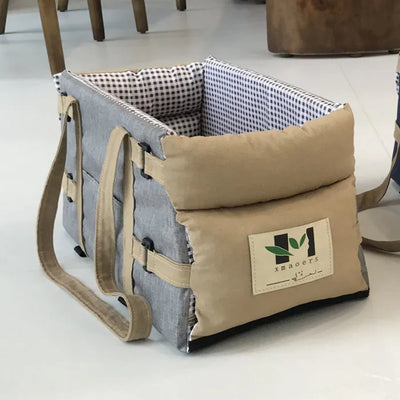 Dog Car Seat Cat Carrier- Dog Car Seat on Car Armrest Travel Bags for Cats Dogs, with Carrying Strap Dog Car Console Carrier